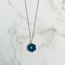 Load image into Gallery viewer, Flower Charm Necklace