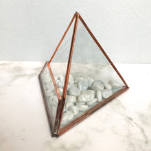 Load image into Gallery viewer, Mini Pyramid Glass Planter