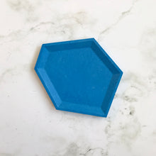 Load image into Gallery viewer, Blue Angular Dish
