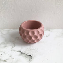 Load image into Gallery viewer, Mini Pot in Soft Pink
