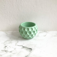 Load image into Gallery viewer, Mini Pot in Light Green
